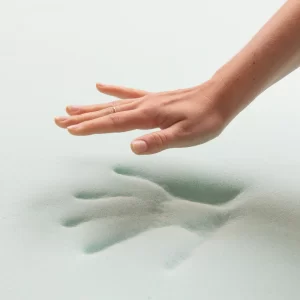 PERNĂ SPUMĂ CU MEMORIE